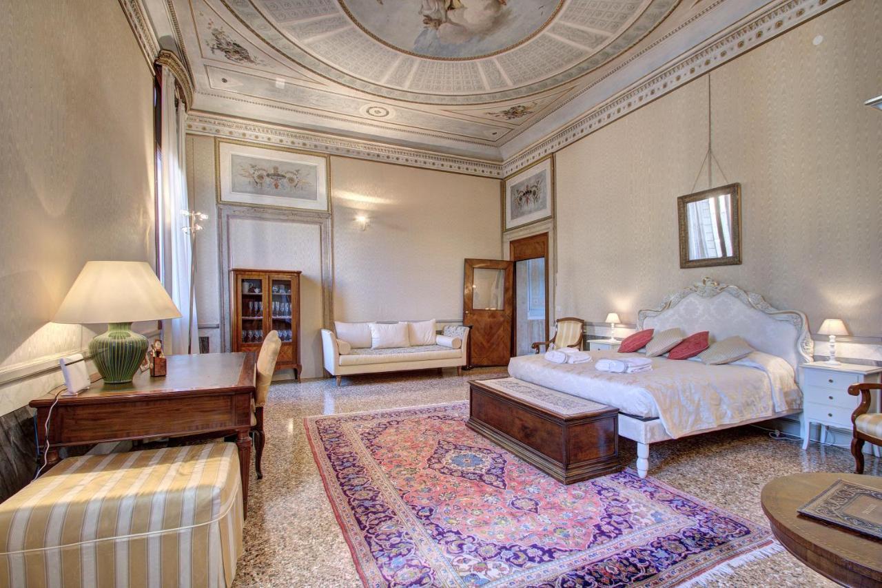 Doge Stair, Gorgeous - Bbc Venice Grand 2024 Tour Recorded Here! Luaran gambar
