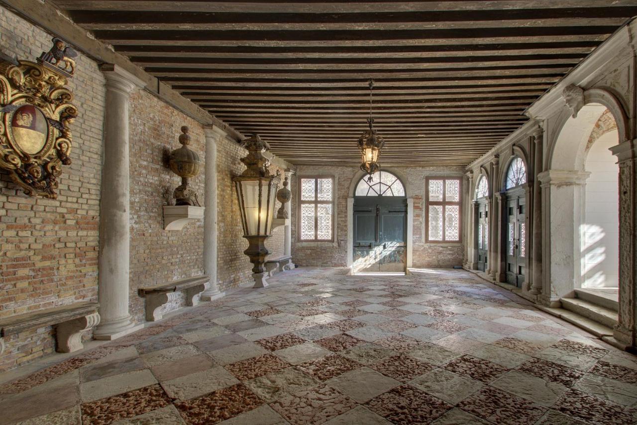 Doge Stair, Gorgeous - Bbc Venice Grand 2024 Tour Recorded Here! Luaran gambar